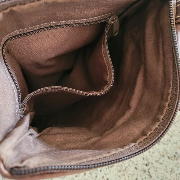 Fossil Brown Leather Suede Crossbody Bag Floral Stud Grommet Applique Full Zip - Picture 10 of 15